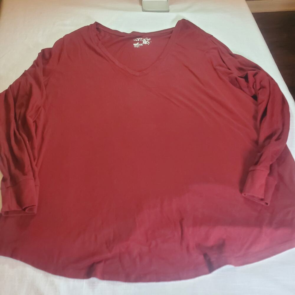 Terra & Sky Women's Plus Size Top Blouse 2X Red Long Sleeve Casual Basic
